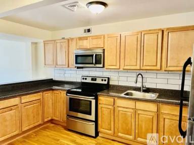 Main picture of 147 Main St