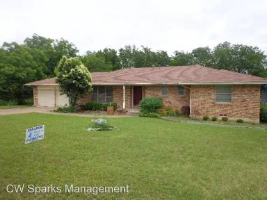 Main picture of 206 Bob White St