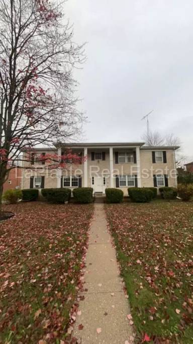 Main picture of 5464 Cresthaven Ln