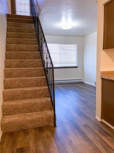 Main picture of 509 Girard Blvd SE