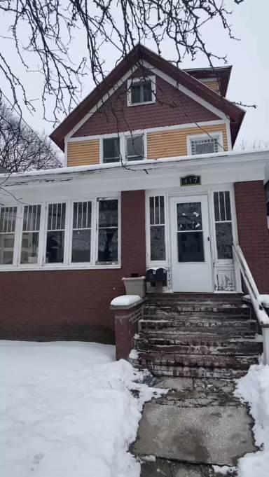 Main picture of 417 Locust St