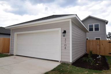 Main picture of 2108 Pecan Island Dr