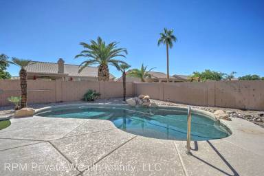 Main picture of 1311 W Hawken Way