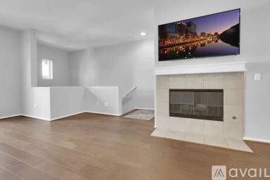 Main picture of 2096 Silverado St