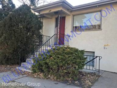 Main picture of 222 N Logan Ave