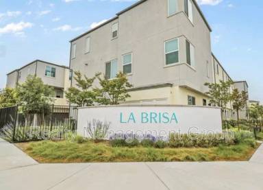 Main picture of 5480 Shorefront Dr