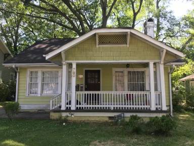 Main picture of 780 Peeples St SW