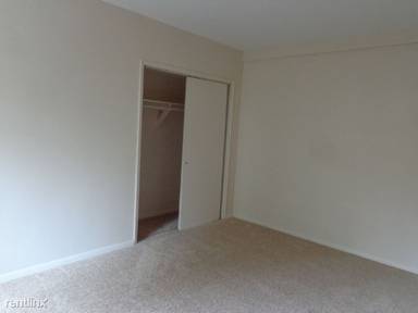 Main picture of 3353 Shelborne Woods Pkwy