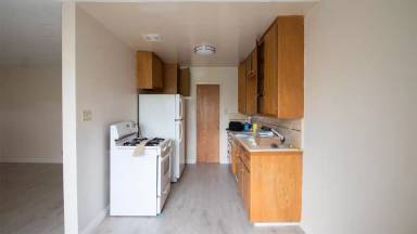 Main picture of 3204 E 2nd St