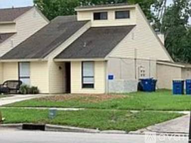 Main picture of 1953 Oak Water Dr