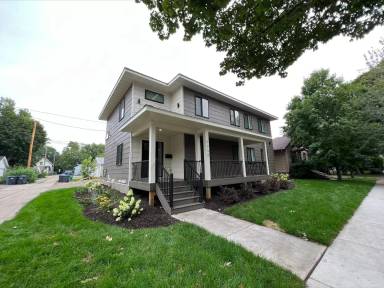 Main picture of 1717 Rollins Ave SE