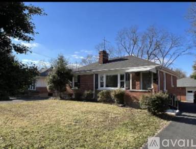 Main picture of 2241 Beargrass Ave