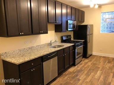 Main picture of 4844-58 N Drake Ave & 3537 W Ainslie St