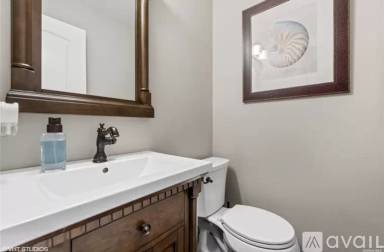 Main picture of 21 Brasswood Rd