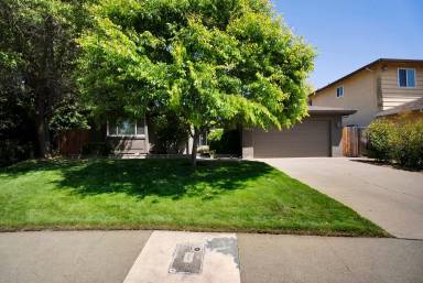 Main picture of 2545 Rio de Oro Way