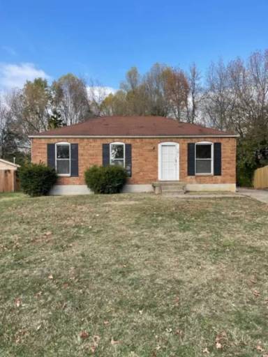 Main picture of 5811 Carmelwood Cir