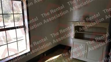 Main picture of 204 Cox St