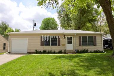 Main picture of 7001 Emiline St