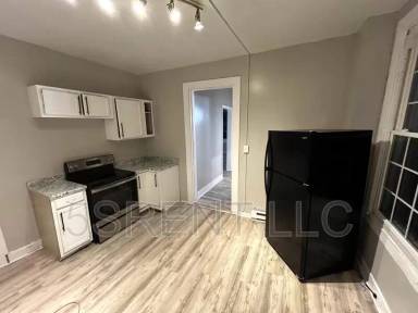 Main picture of 2201 Burnet Ave