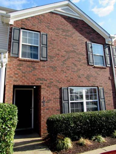 Main picture of 103 Wolverine Ct