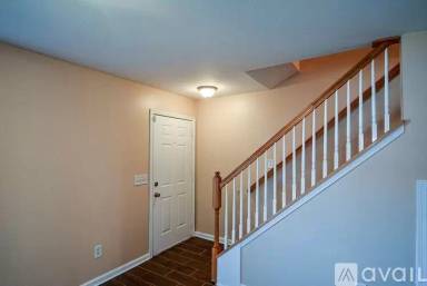 Main picture of 1014 Summer Pl