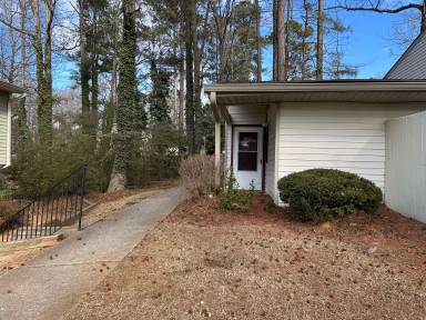 Main picture of 3850 Mulkey Cir SW