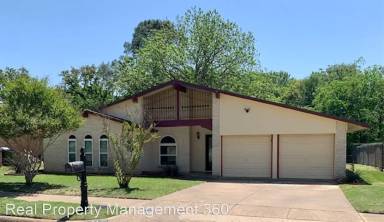 Main picture of 1724 Richmond Dr