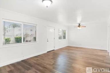 Main picture of 18961 Florida St