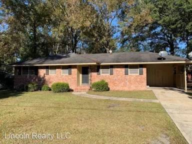 Main picture of 416 University Dr