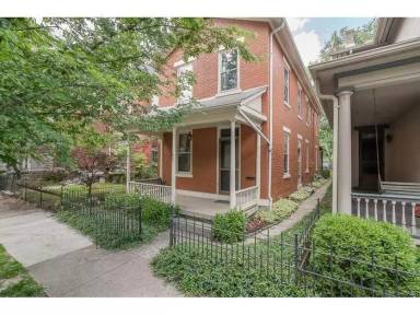 Main picture of 65 Green St