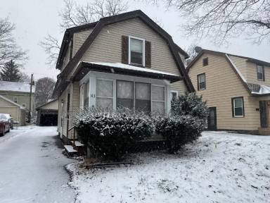 Main picture of 143 Rand St
