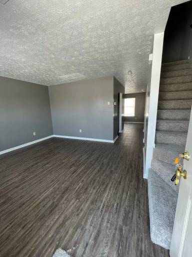 Main picture of 98 Andrea Dr