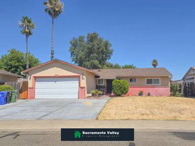 Main picture of 8765 Crucero Dr