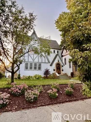 Main picture of 3504 Humboldt Ave S
