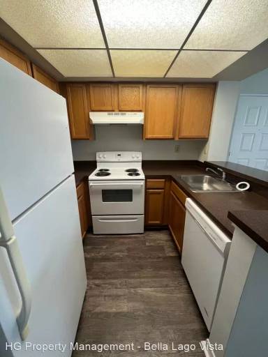 Main picture of 752 Executive Center Dr