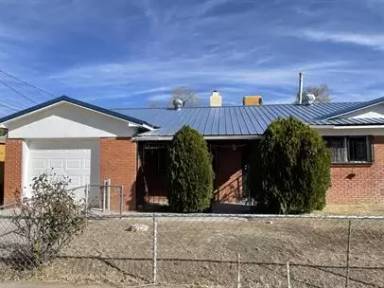 Main picture of 3701 Miller Cir NW