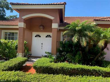 Main picture of 8848 NW 188th St