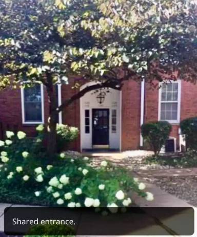 Main picture of 1142 S Mason Rd