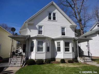 Main picture of 4 Grove St