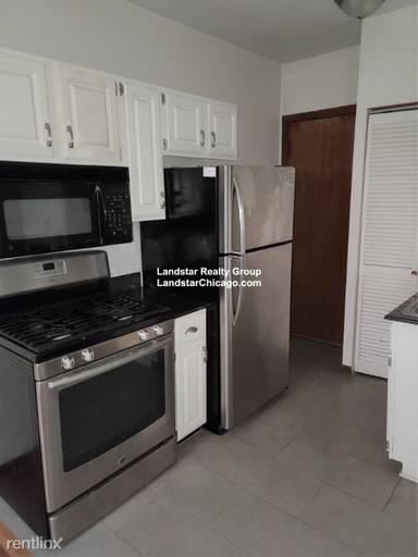 Main picture of 534 W Wellington Ave