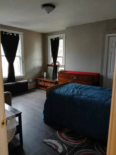 Main picture of 869 Kenneth Ave