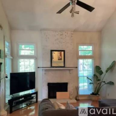 Main picture of 9217 N Vicksburg Park Ct