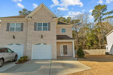 Main picture of 1624 Cambria Dr