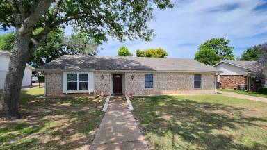 Main picture of 812 N 65th St