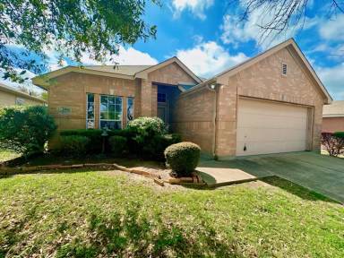 Main picture of 2816 Drycreek Ln