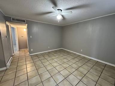 Main picture of 1600 Brentwood Dr