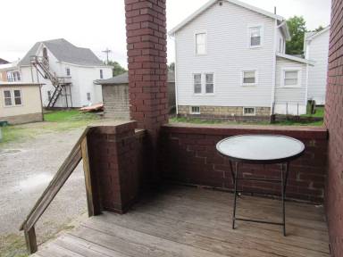 Main picture of 758 Locust St