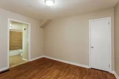Main picture of 2121 Cherry Ln