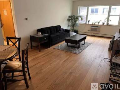 Main picture of 2146 Sherman Ave
