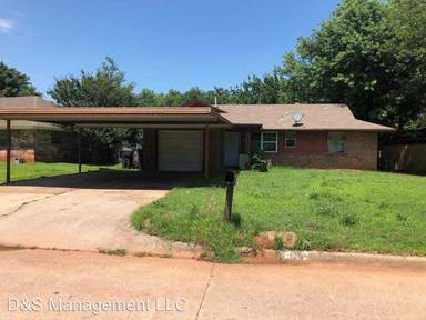 Main picture of 2917 SE 45th St
